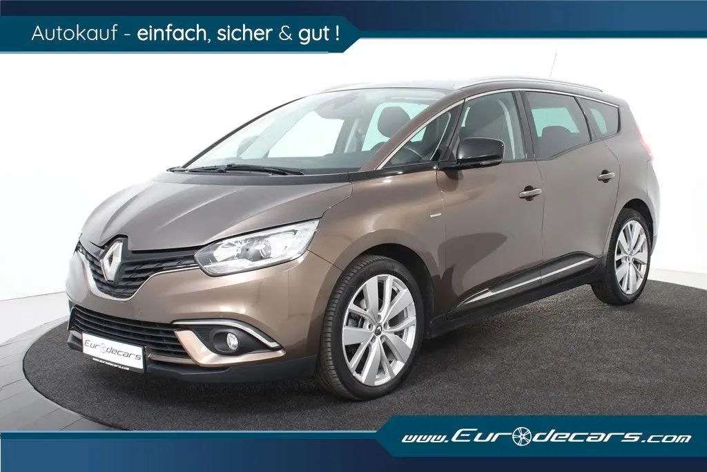 Photo 1 : Renault Grand Scenic 2019 Essence