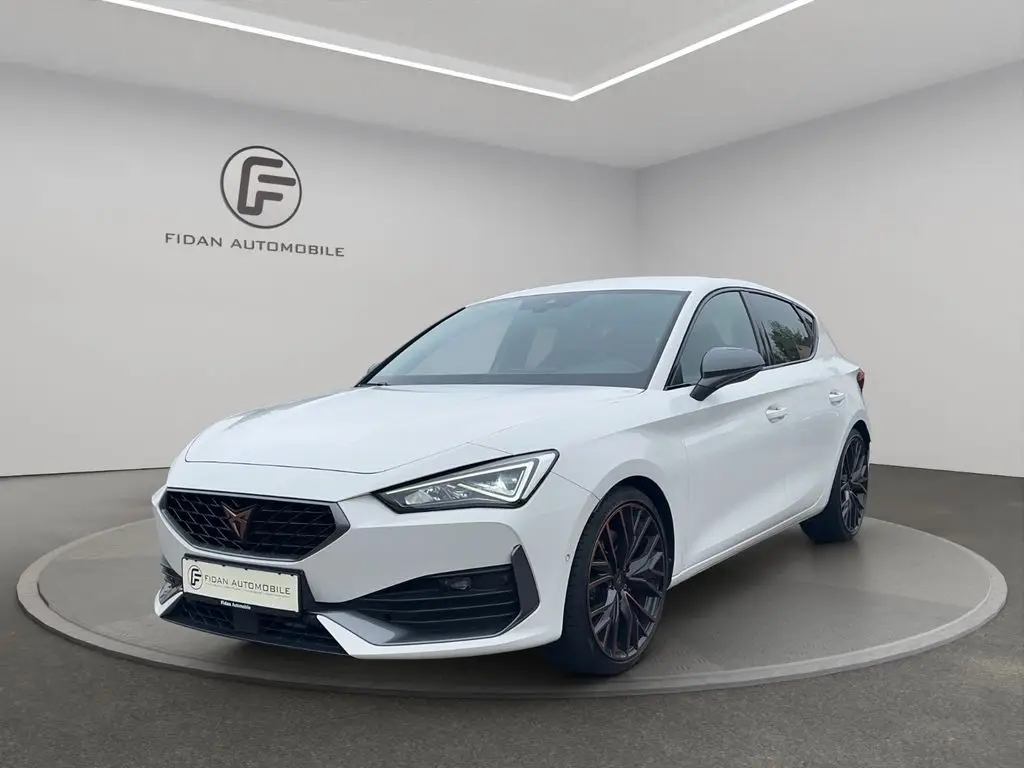 Photo 1 : Cupra Leon 2021 Petrol