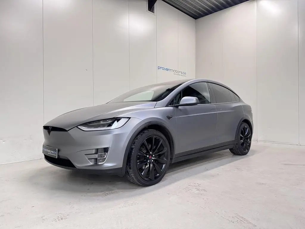 Photo 1 : Tesla Model X 2018 Non renseigné