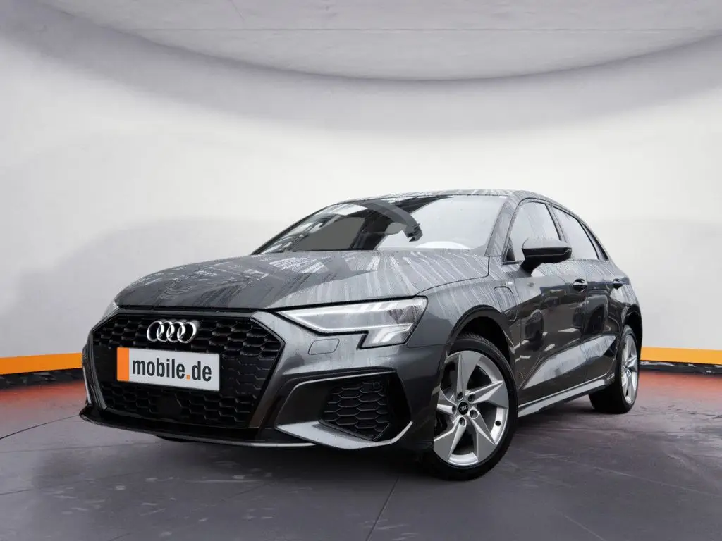 Photo 1 : Audi A3 2021 Hybride