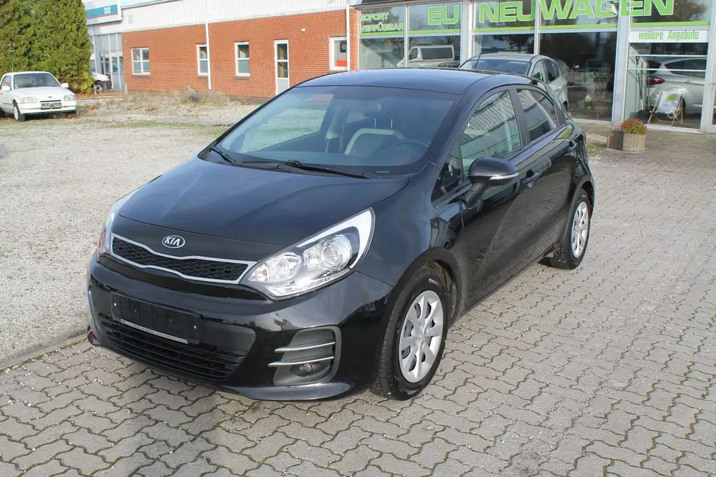 Photo 1 : Kia Rio 2015 Diesel