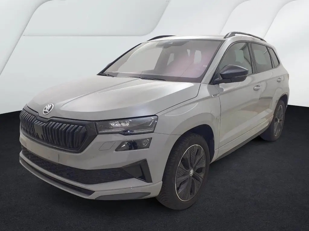 Photo 1 : Skoda Karoq 2024 Essence