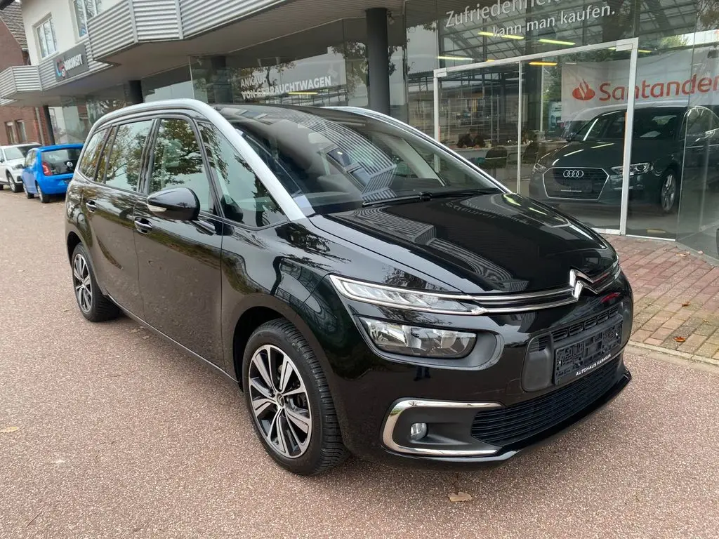 Photo 1 : Citroen C4 2018 Essence