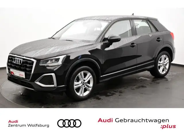 Photo 1 : Audi Q2 2021 Petrol