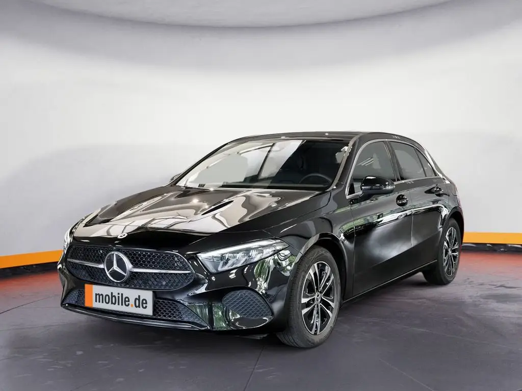 Photo 1 : Mercedes-benz Classe A 2023 Petrol