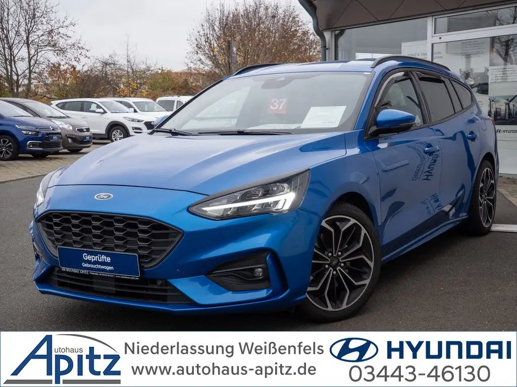 Photo 1 : Ford Focus 2018 Petrol