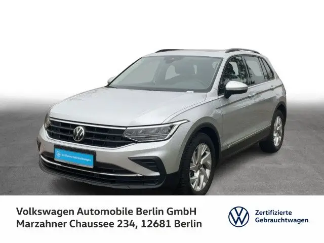 Photo 1 : Volkswagen Tiguan 2020 Petrol