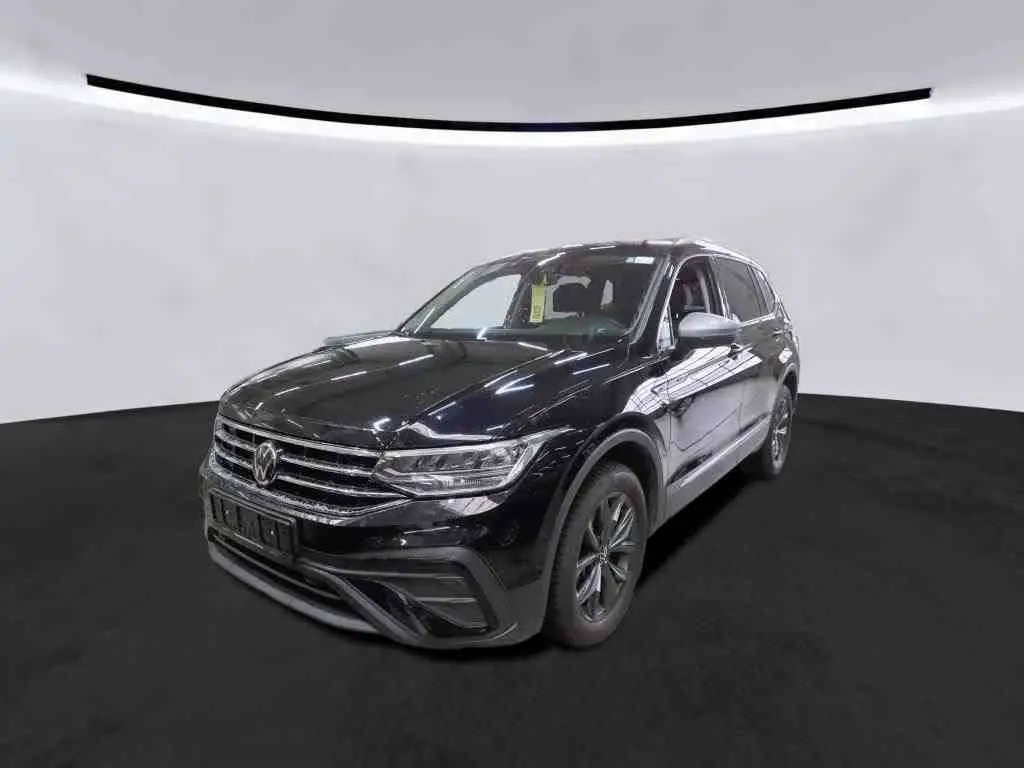 Photo 1 : Volkswagen Tiguan 2023 Diesel