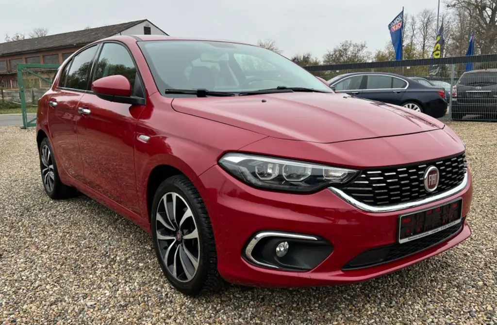 Photo 1 : Fiat Tipo 2017 Essence