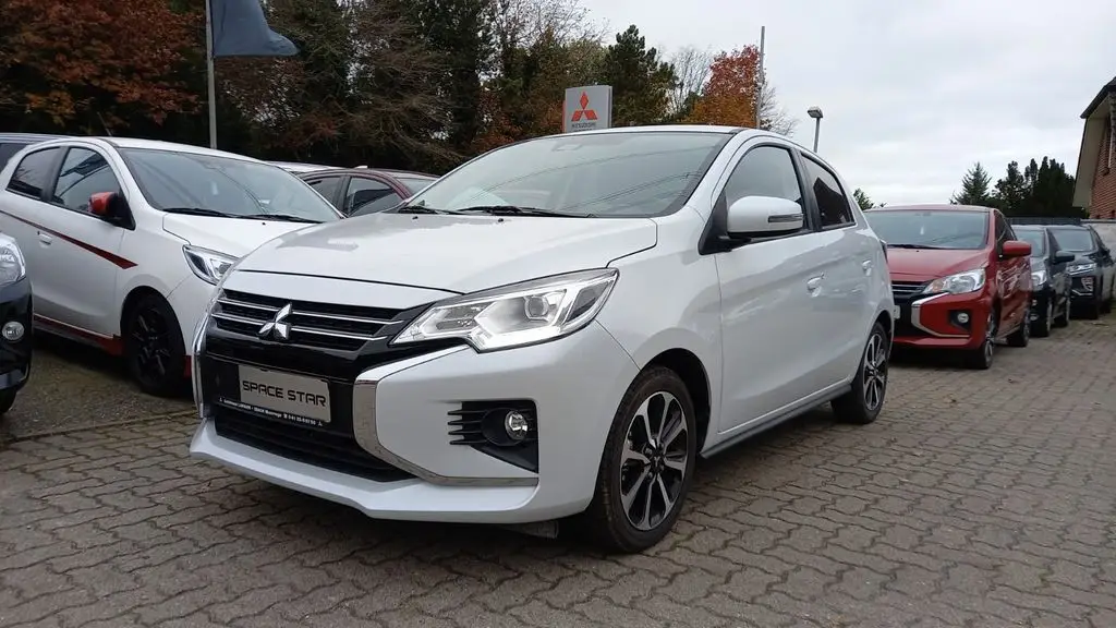 Photo 1 : Mitsubishi Space Star 2023 Petrol