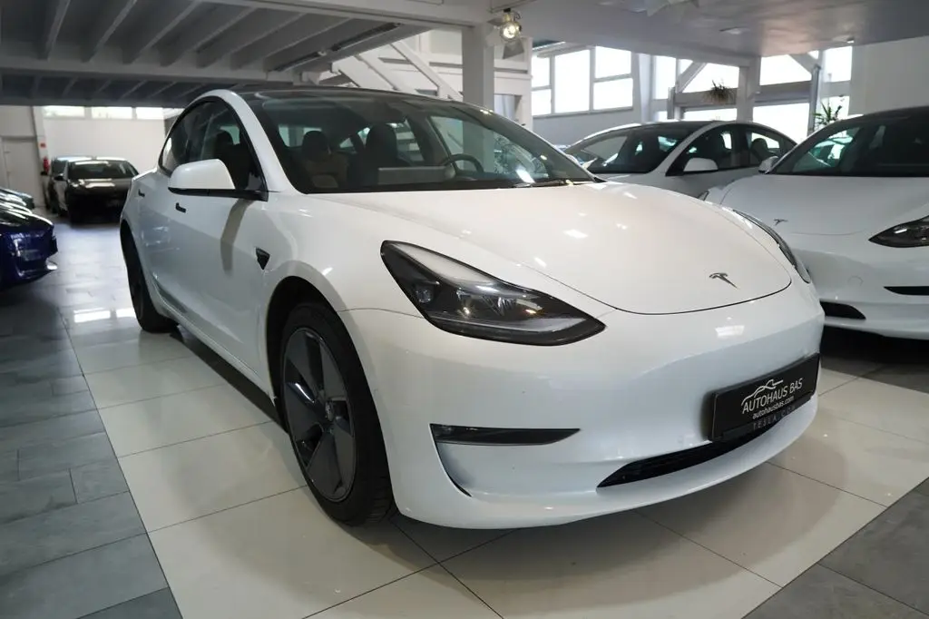 Photo 1 : Tesla Model 3 2021 Not specified