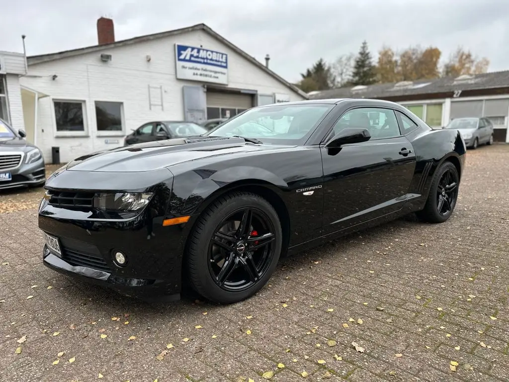 Photo 1 : Chevrolet Camaro 2015 Petrol