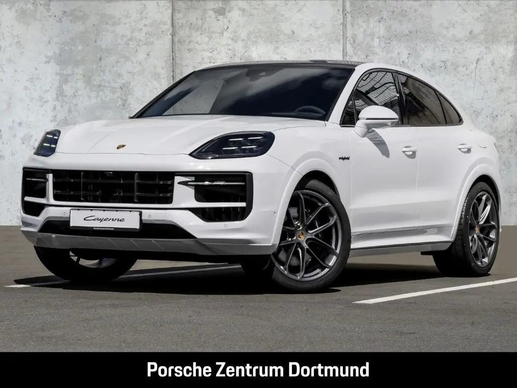 Photo 1 : Porsche Cayenne 2024 Hybrid