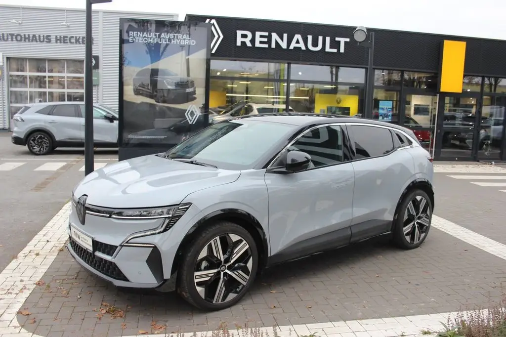 Photo 1 : Renault Megane 2022 Non renseigné