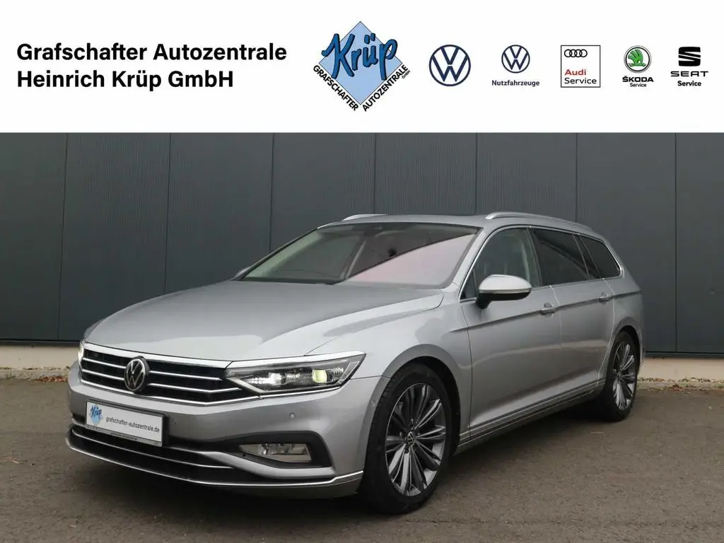 Photo 1 : Volkswagen Passat 2021 Diesel