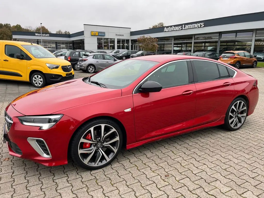 Photo 1 : Opel Insignia 2021 Essence