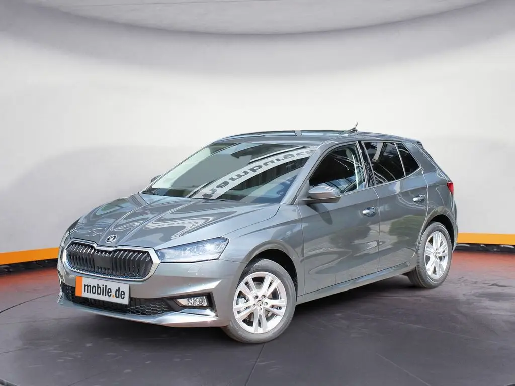 Photo 1 : Skoda Fabia 2024 Petrol