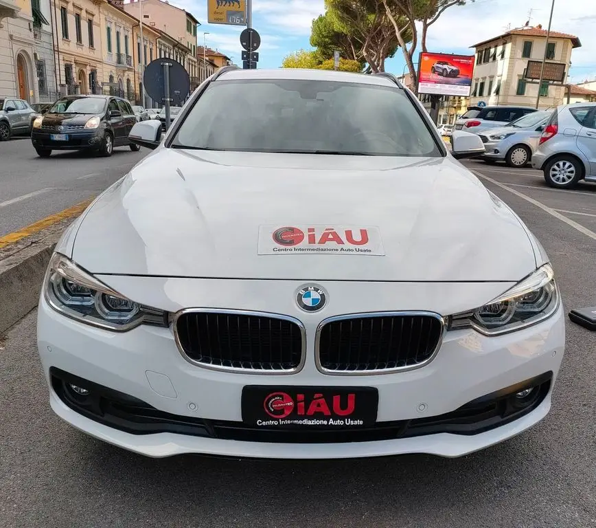 Photo 1 : Bmw Serie 3 2019 Diesel