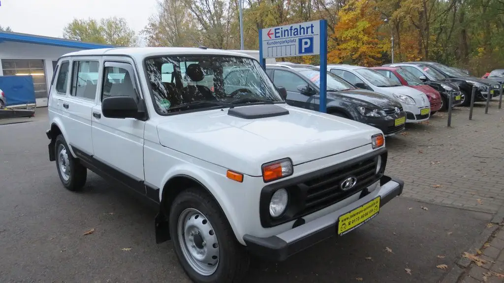 Photo 1 : Lada Niva 2023 Essence