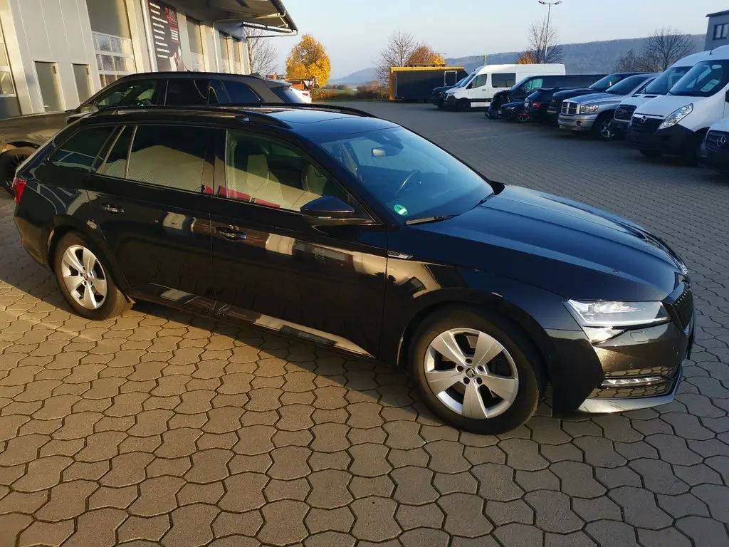 Photo 1 : Skoda Superb 2020 Petrol