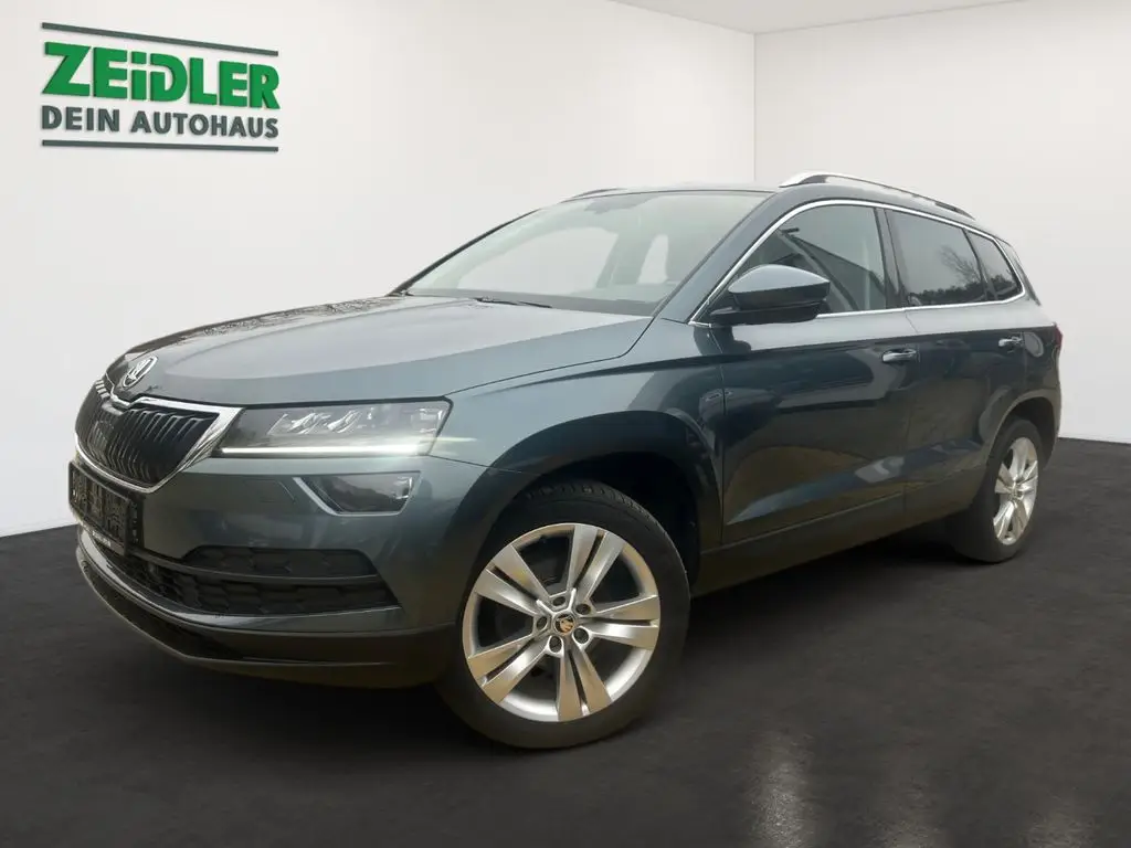 Photo 1 : Skoda Karoq 2019 Essence