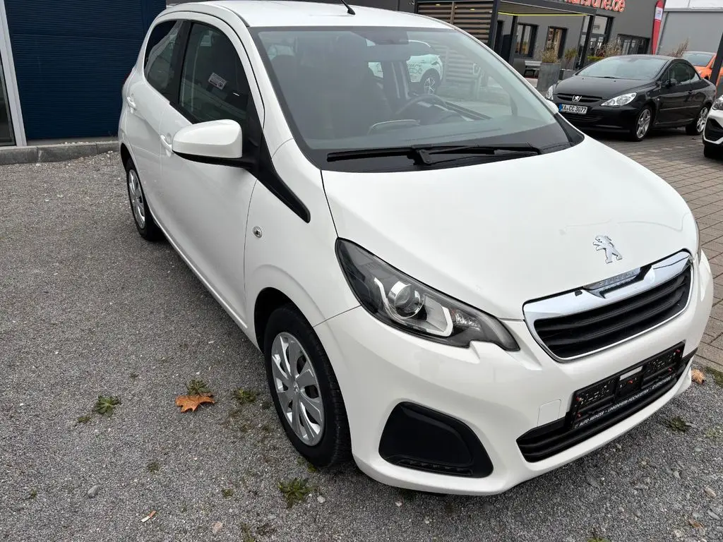 Photo 1 : Peugeot 108 2016 Petrol