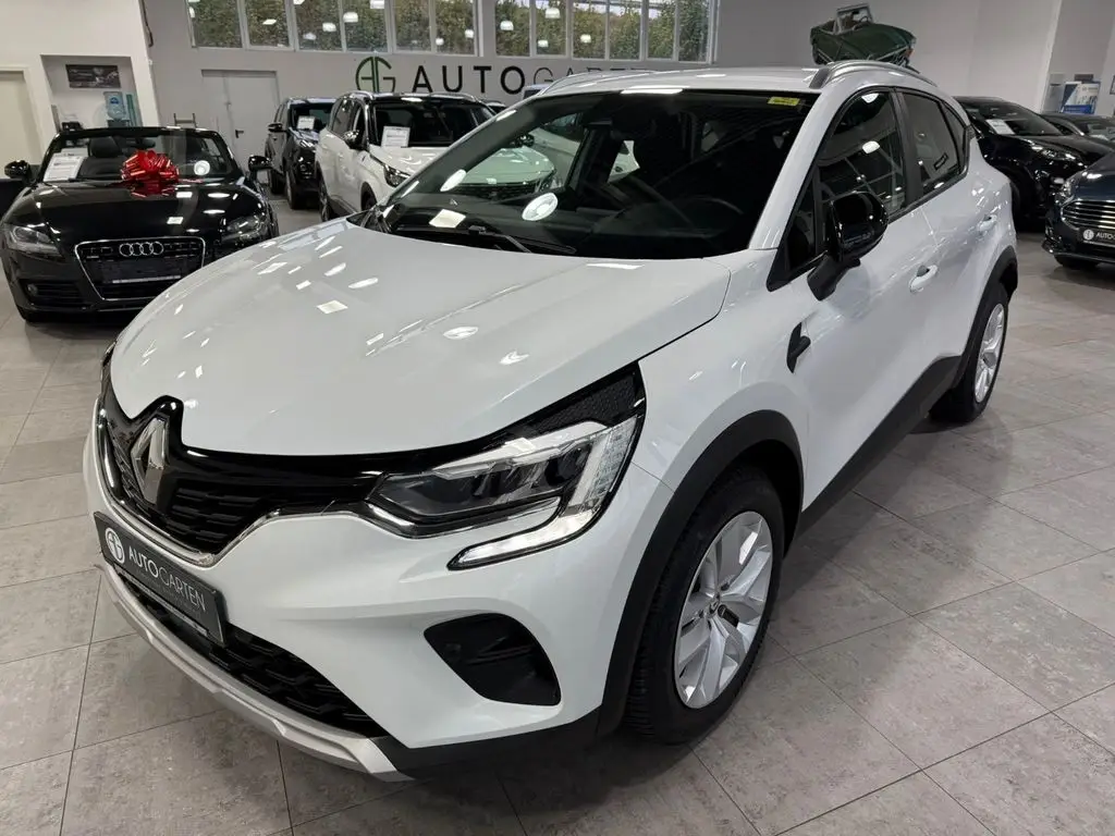 Photo 1 : Renault Captur 2022 Essence