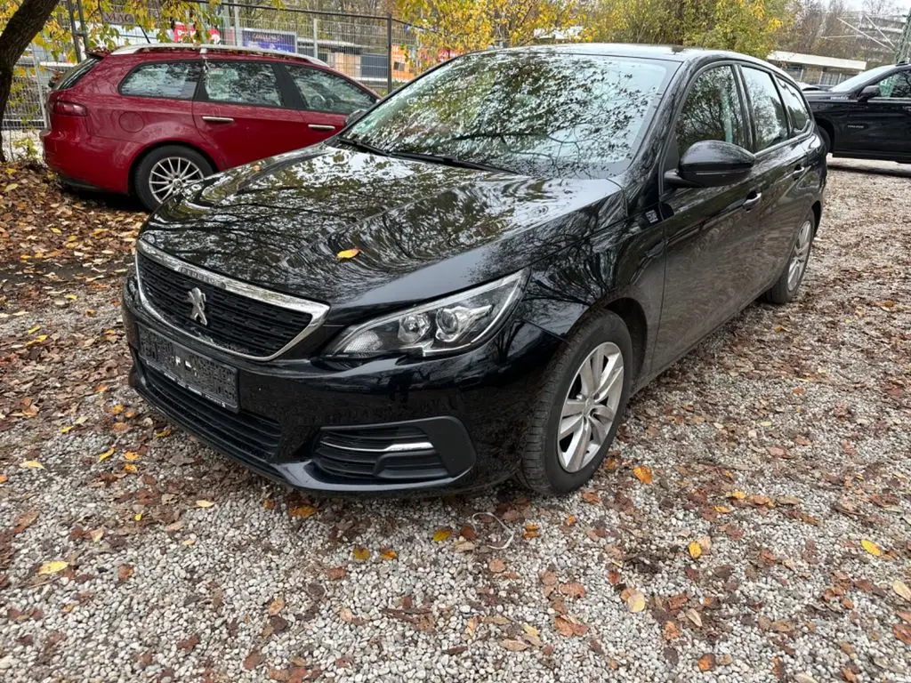 Photo 1 : Peugeot 308 2019 Petrol