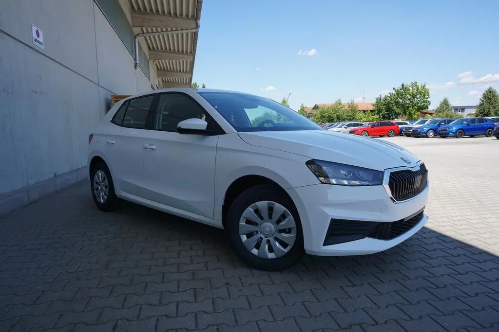 Photo 1 : Skoda Fabia 2024 Essence