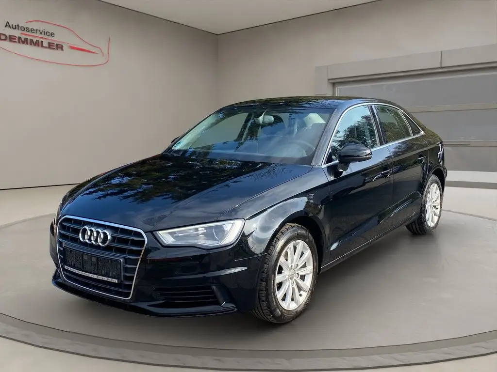 Photo 1 : Audi A3 2015 Petrol