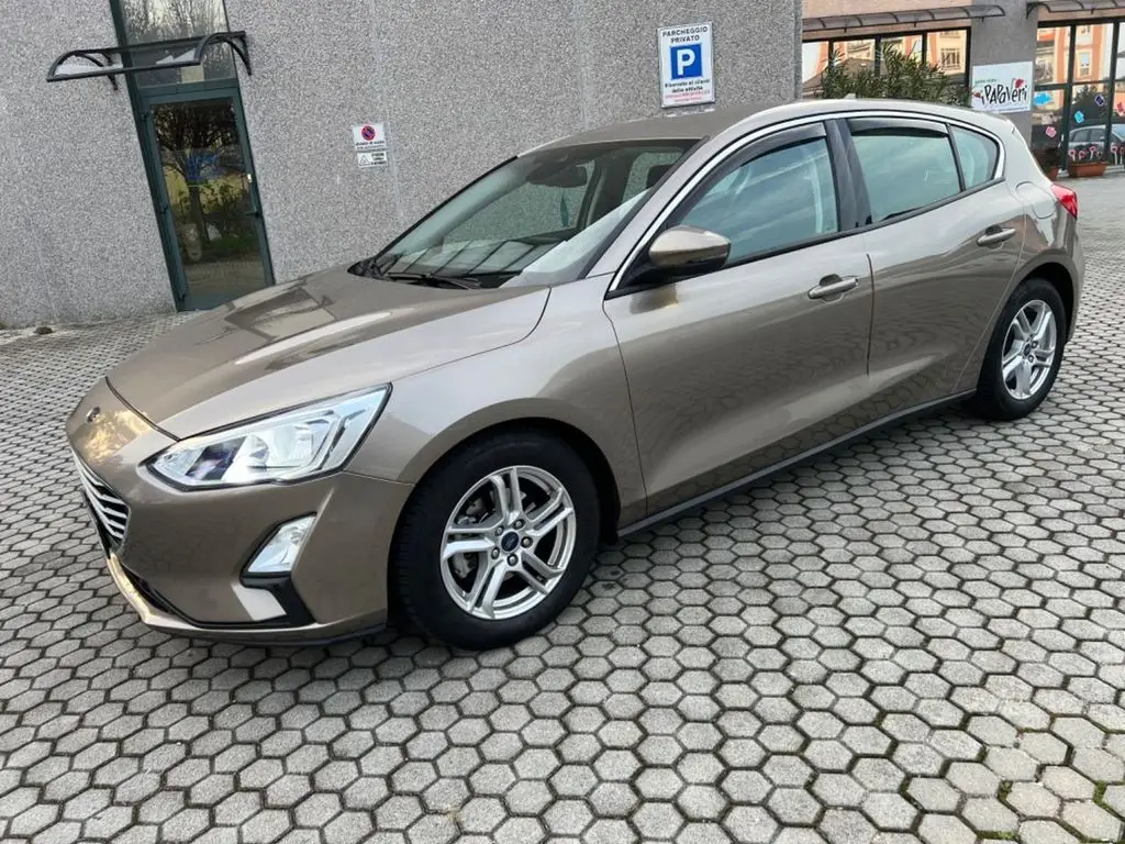 Photo 1 : Ford Focus 2019 Diesel