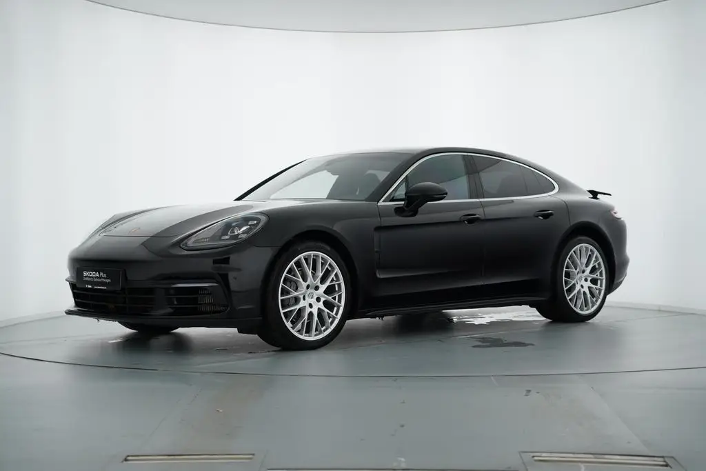 Photo 1 : Porsche Panamera 2019 Petrol