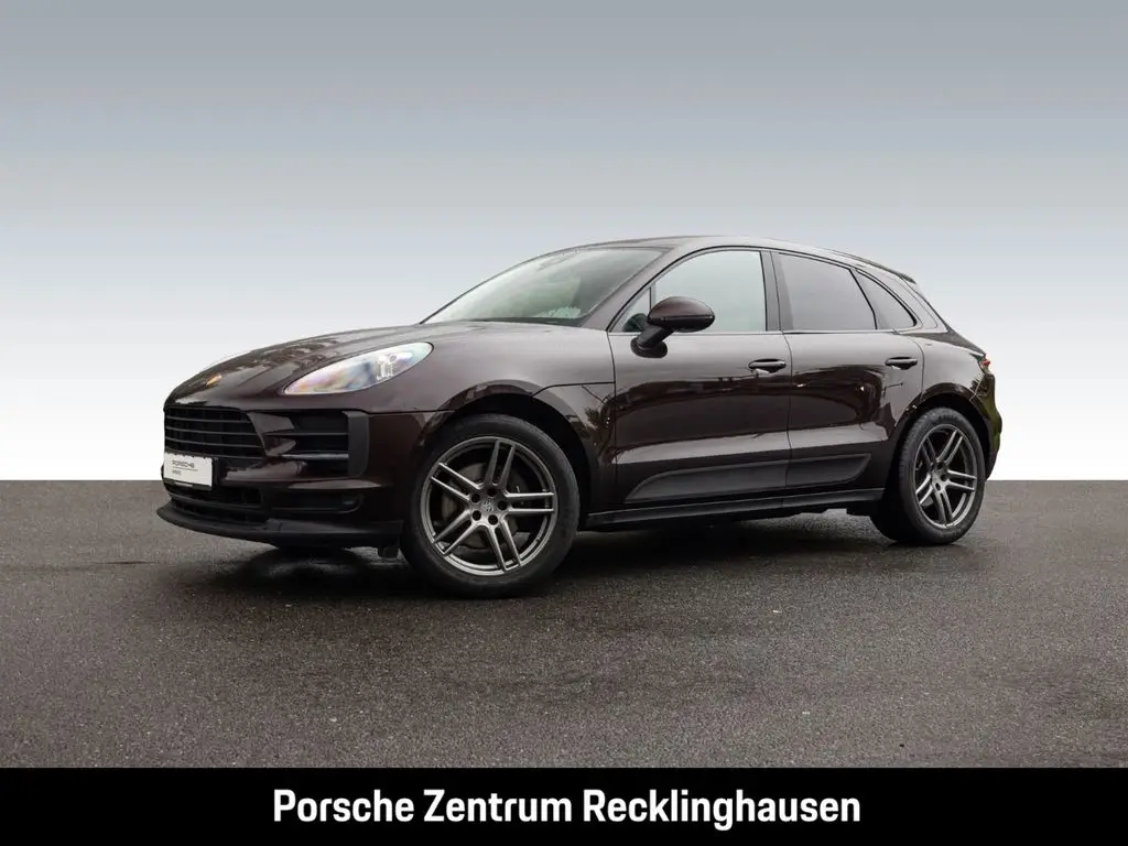 Photo 1 : Porsche Macan 2021 Essence