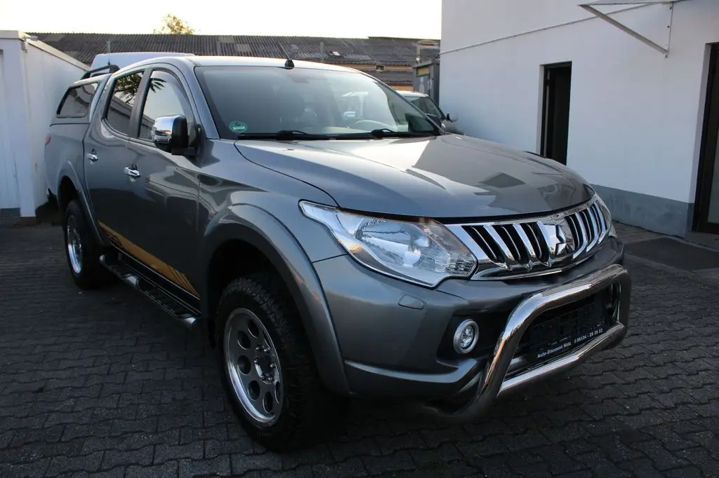 Photo 1 : Mitsubishi L200 2015 Diesel