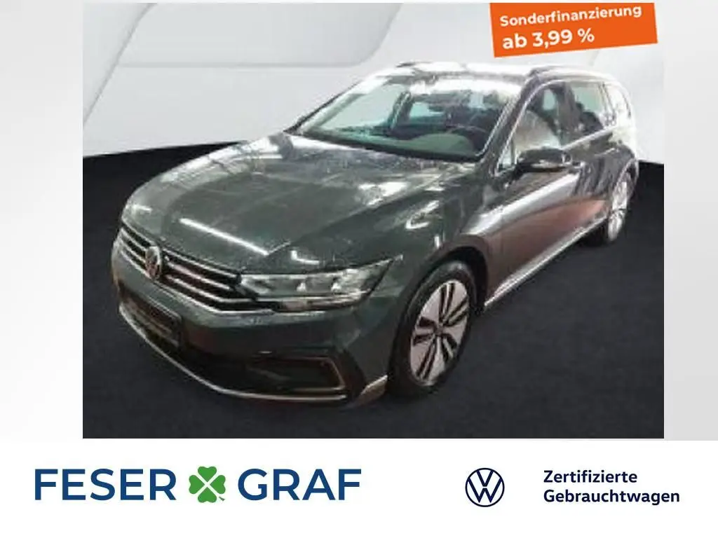 Photo 1 : Volkswagen Passat 2021 Hybrid