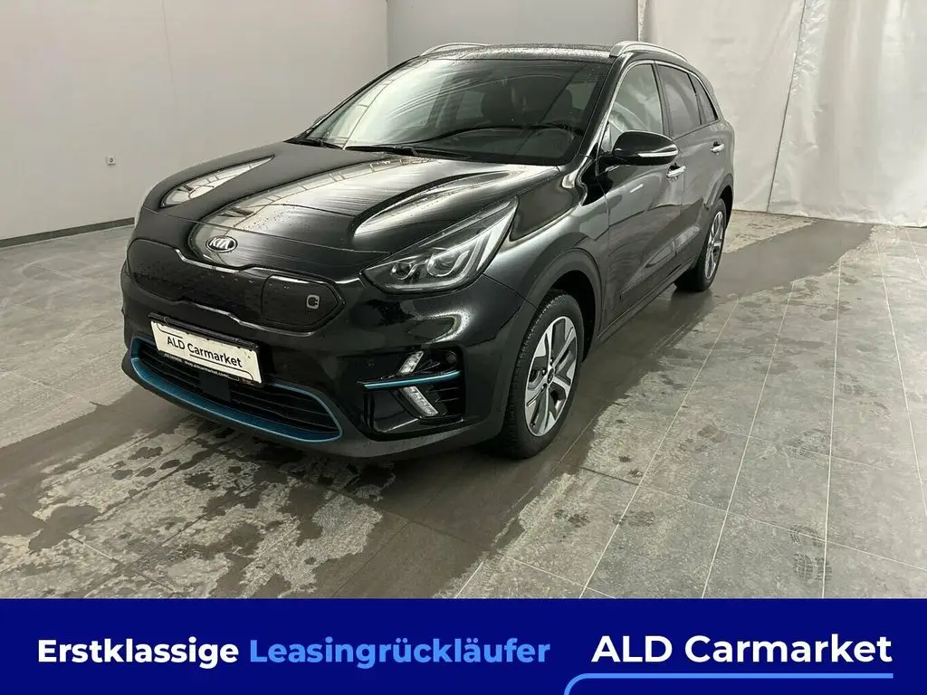 Photo 1 : Kia Niro 2021 Non renseigné