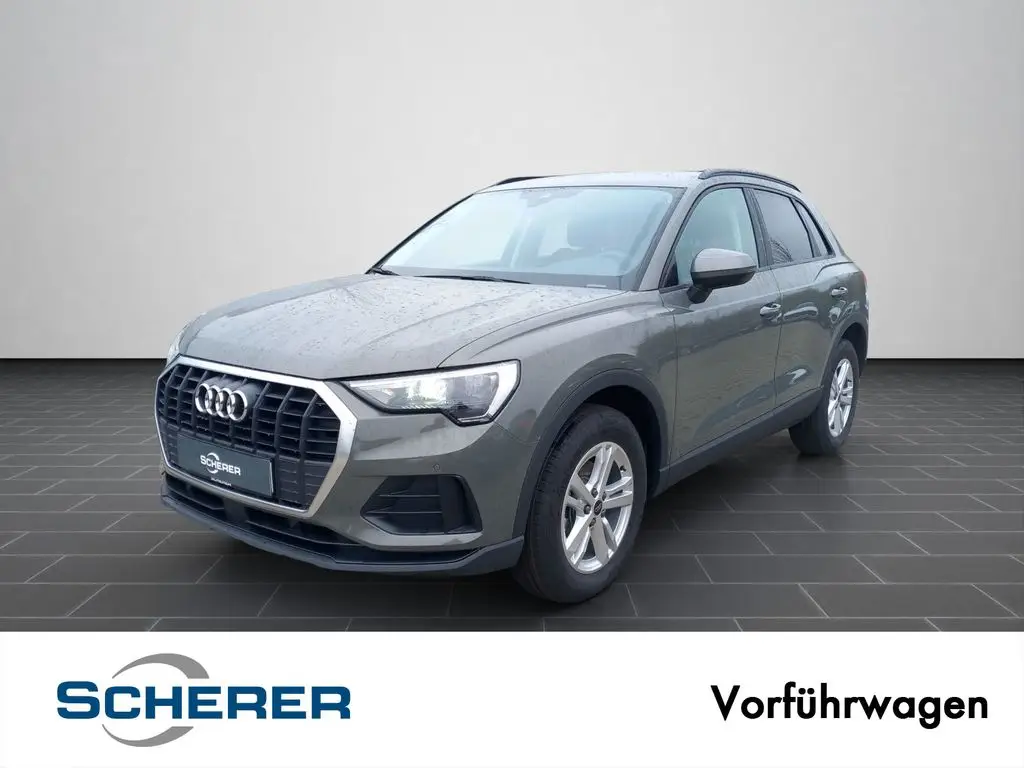 Photo 1 : Audi Q3 2024 Diesel