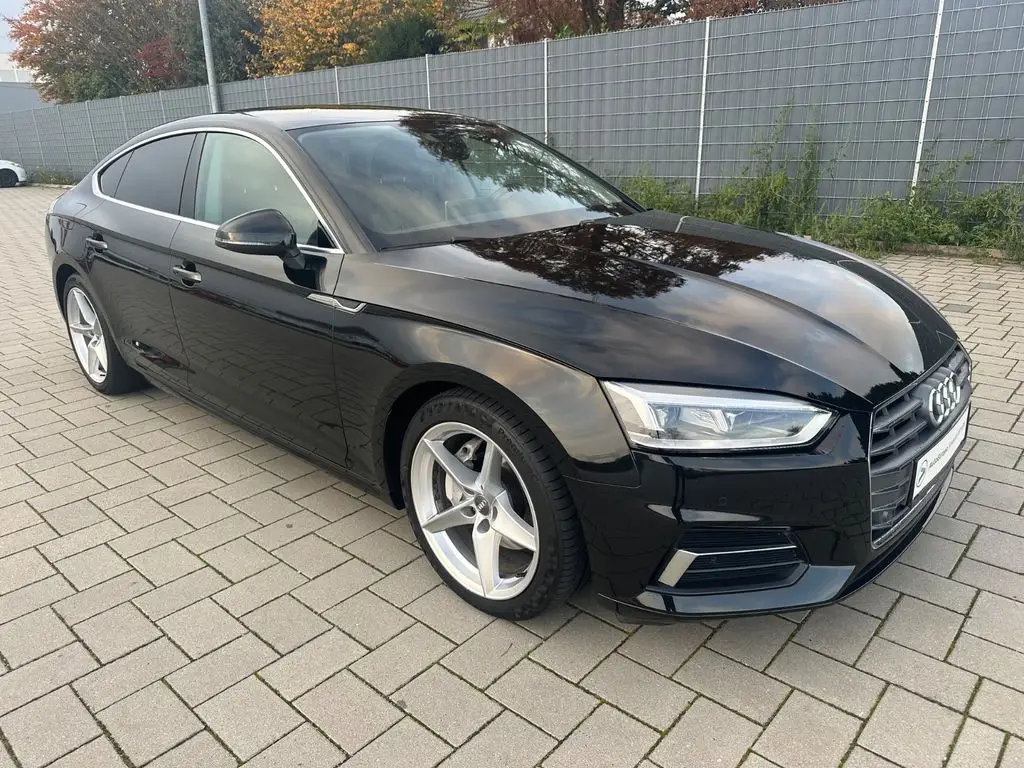 Photo 1 : Audi A5 2018 Diesel