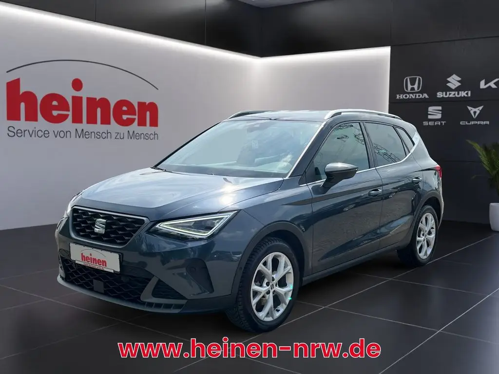 Photo 1 : Seat Arona 2023 Essence