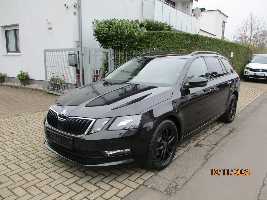 Photo 1 : Skoda Octavia 2019 Diesel