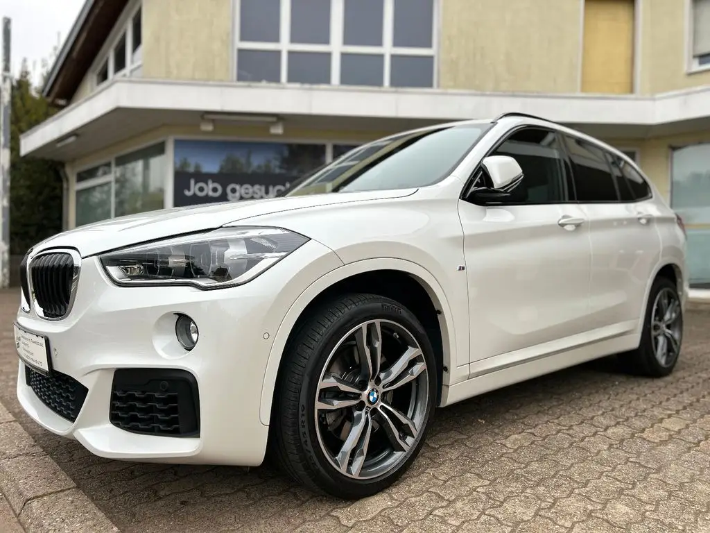 Photo 1 : Bmw X1 2018 Petrol