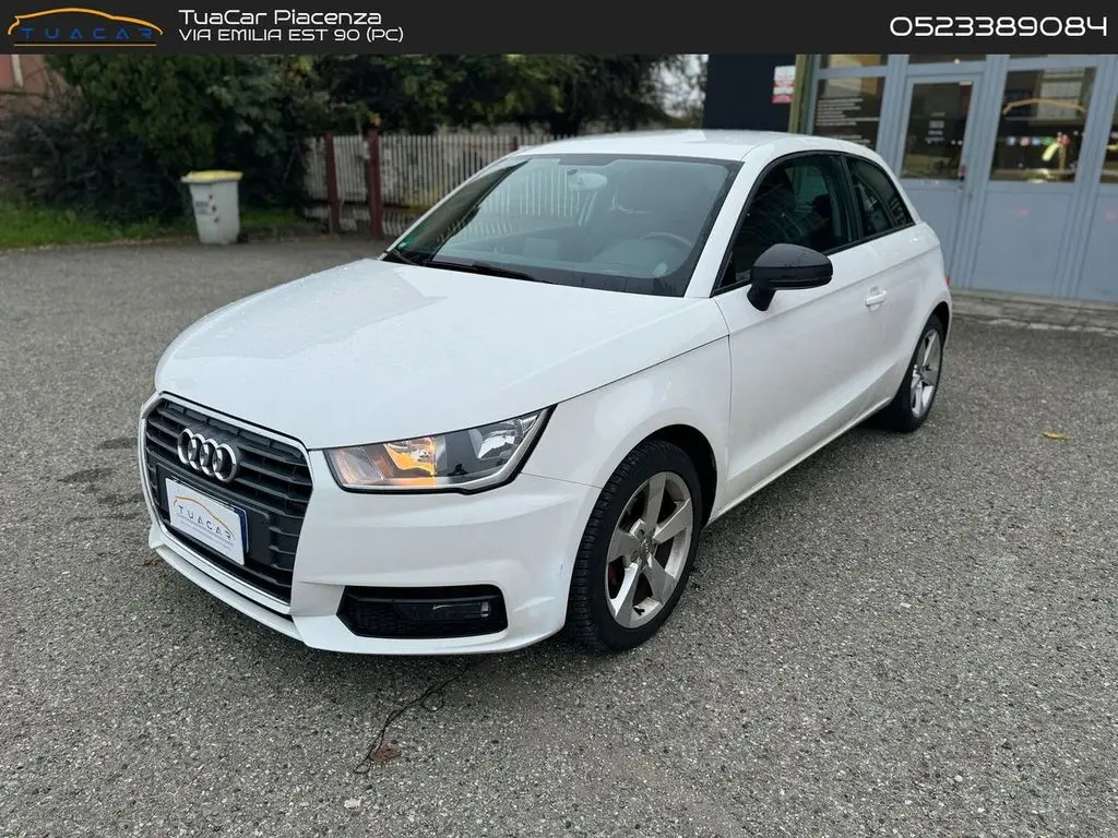 Photo 1 : Audi A1 2016 Essence