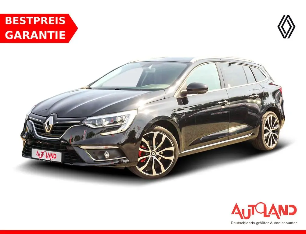 Photo 1 : Renault Megane 2017 Essence