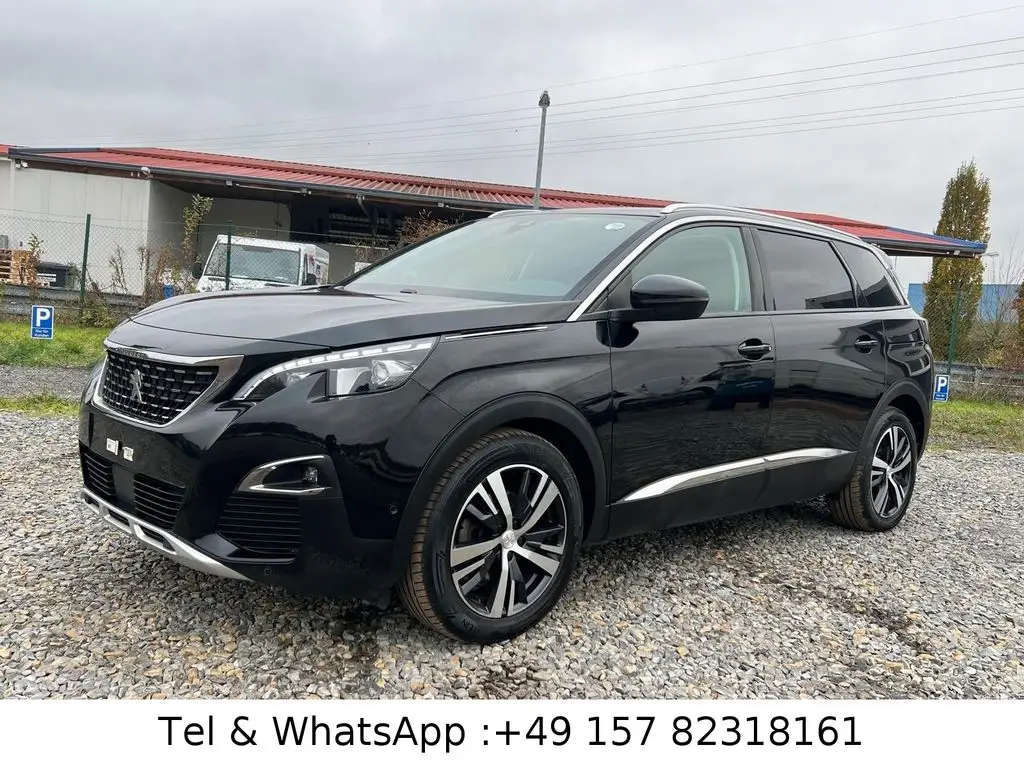 Photo 1 : Peugeot 5008 2019 Diesel