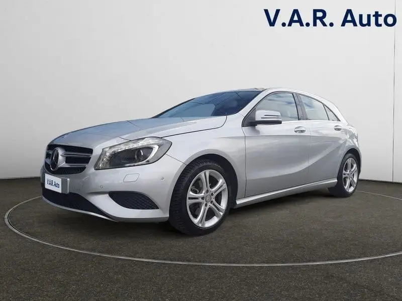 Photo 1 : Mercedes-benz Classe A 2015 Petrol