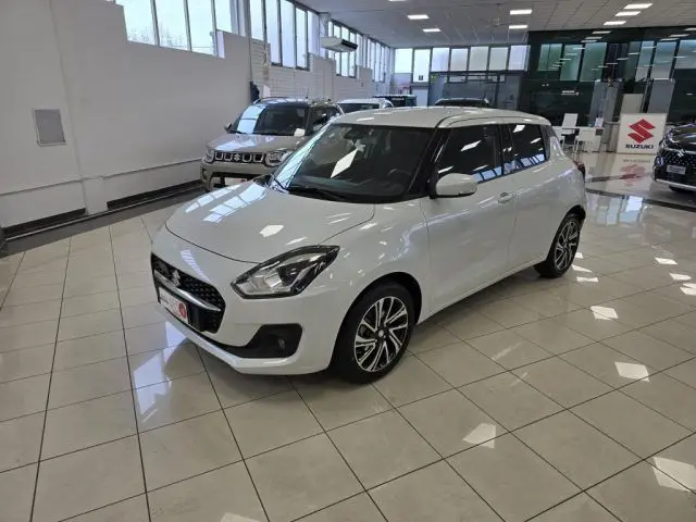 Photo 1 : Suzuki Swift 2023 Hybrid