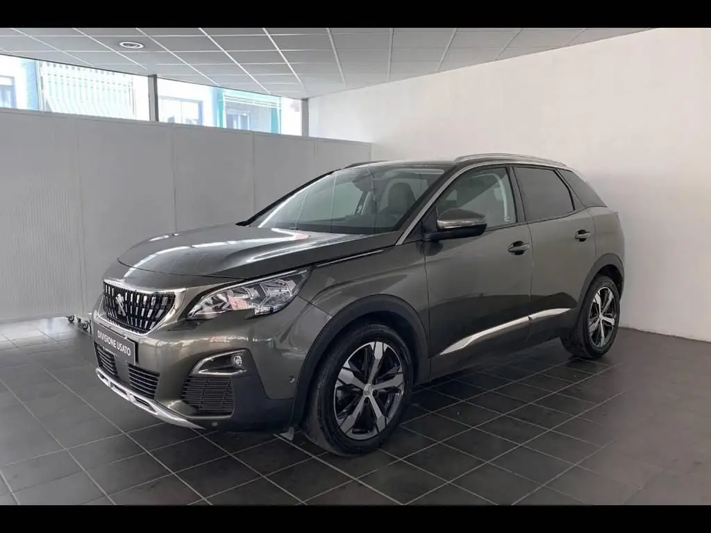 Photo 1 : Peugeot 3008 2019 Diesel