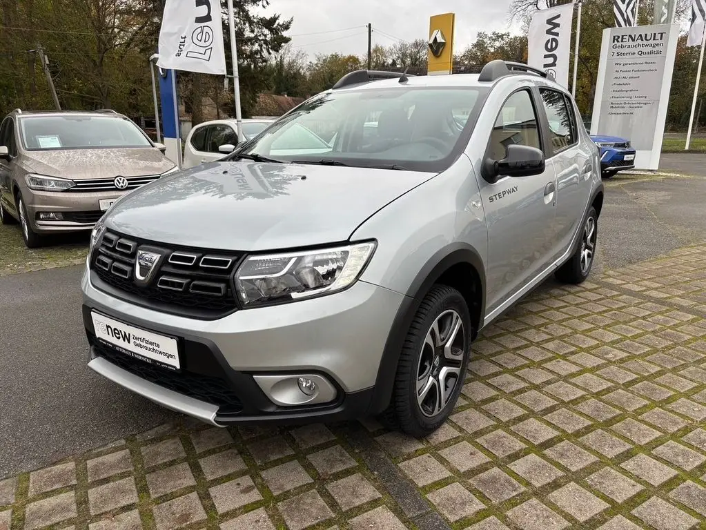 Photo 1 : Dacia Sandero 2020 Essence