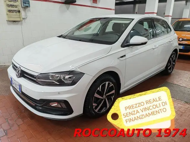 Photo 1 : Volkswagen Polo 2019 Petrol