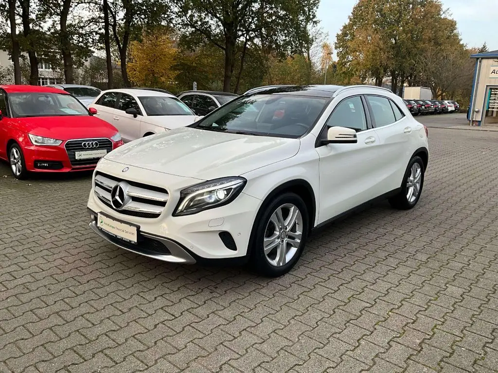 Photo 1 : Mercedes-benz Classe Gla 2016 Essence